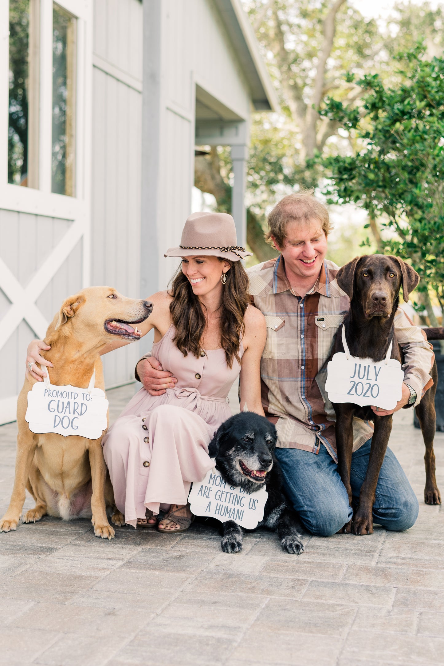Pet Signs for Pregnancy Announcement - Wedding Decor Gifts