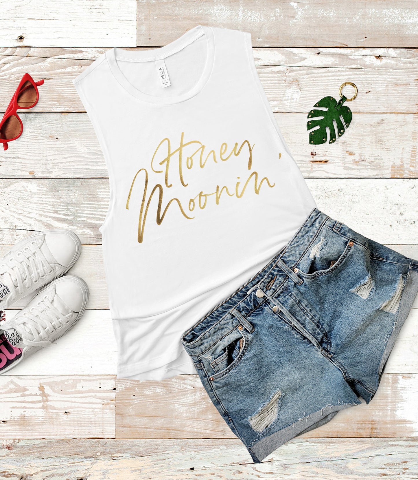 Honeymoon Shirt Tank Top 'Honeymoonin' - Wedding Decor Gifts
