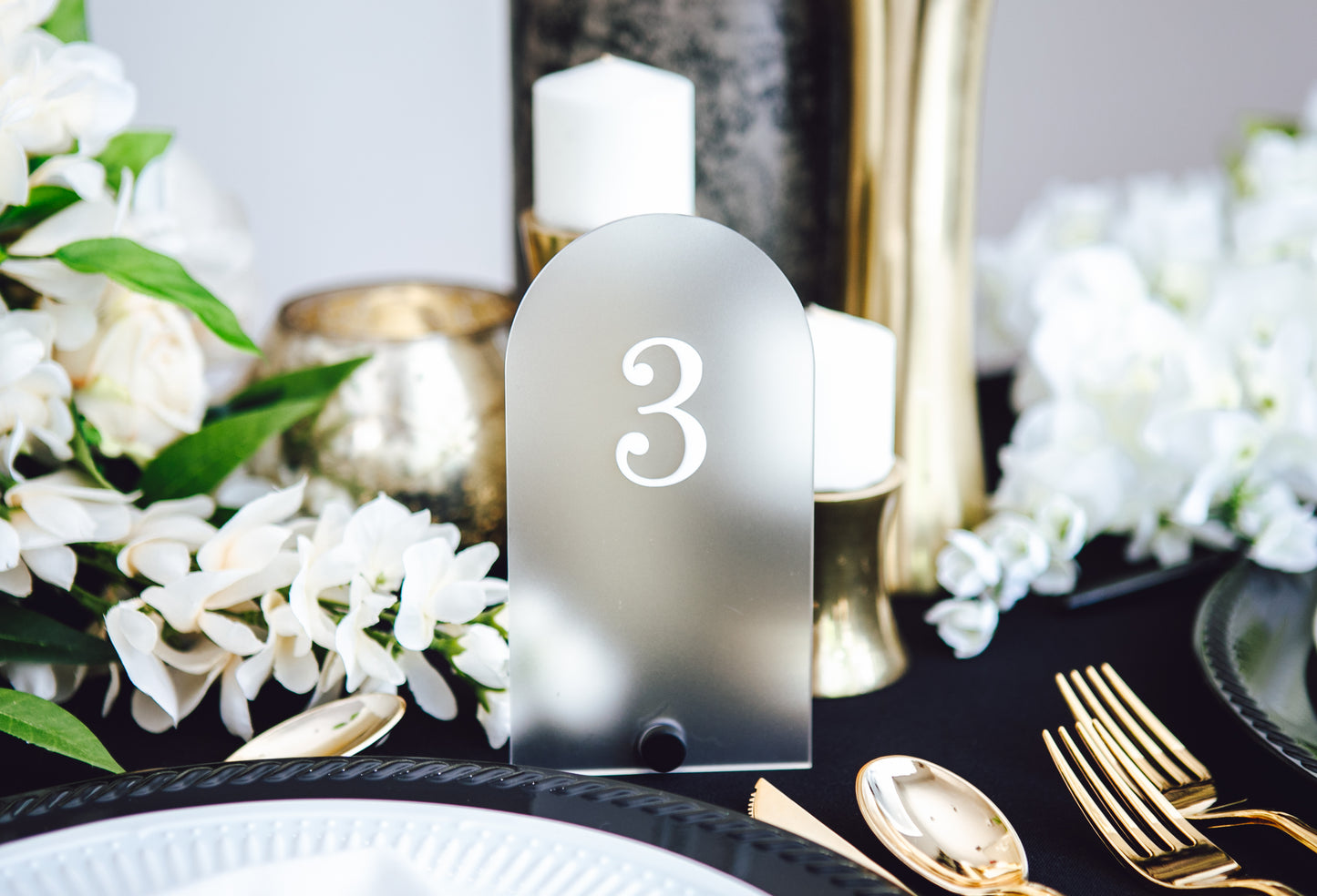 Acrylic Table Numbers, Modern Shape Wedding Table Sign