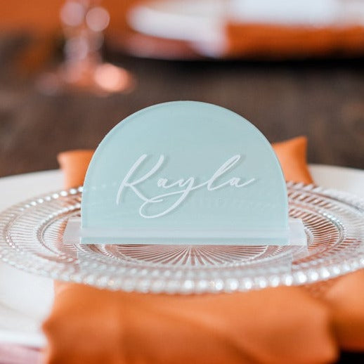 standing half arch place card table names