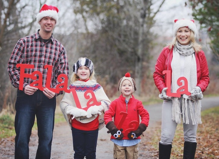 "Fa La La" Signs for Holiday Christmas Cards - Wedding Decor Gifts