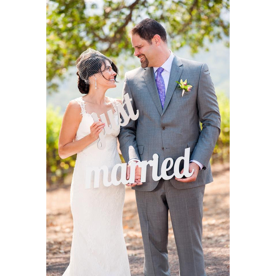 Just Married Photo Prop Sign for Wedding - Wedding Decor Gifts