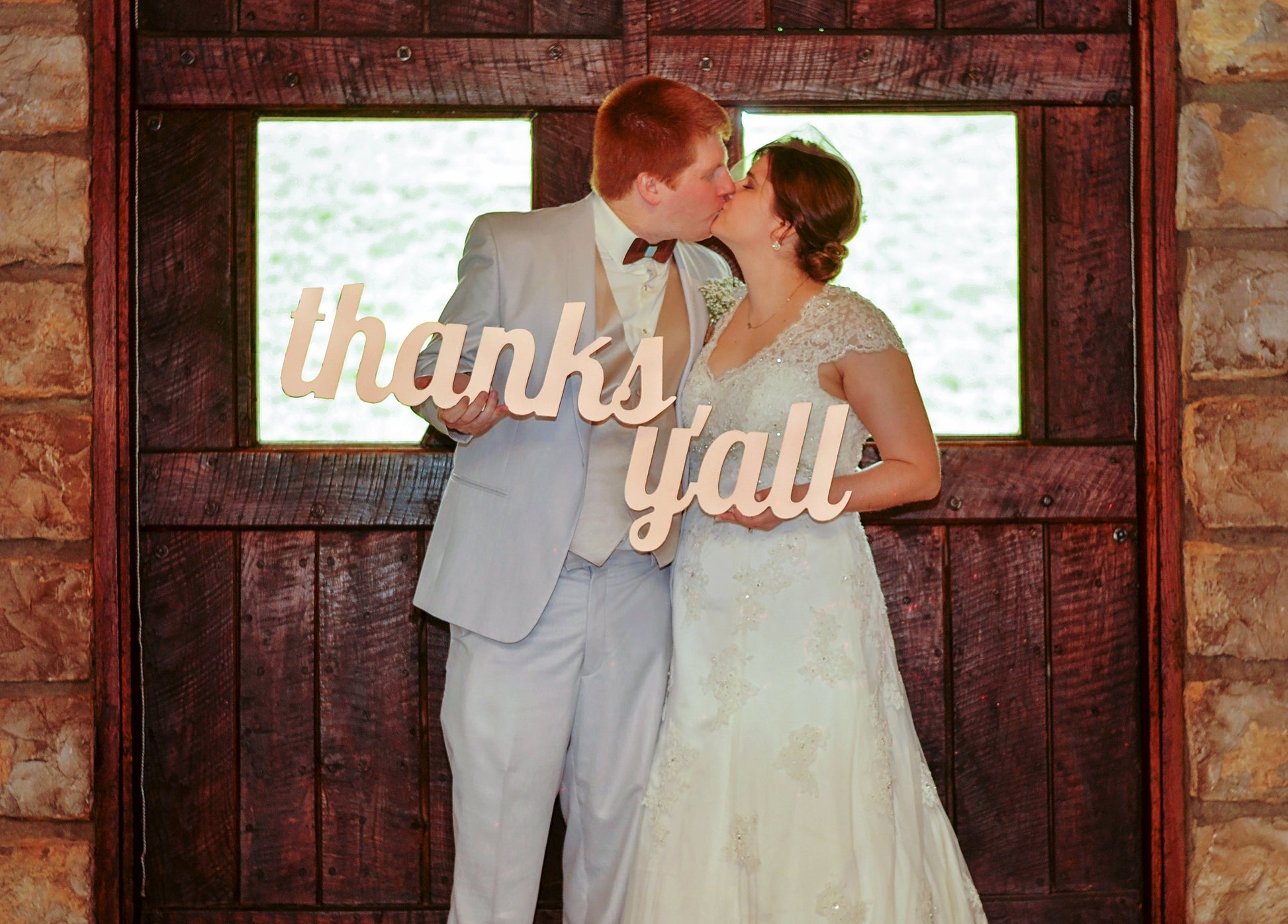 "Thanks Y'all" Sign - Wedding Decor Gifts
