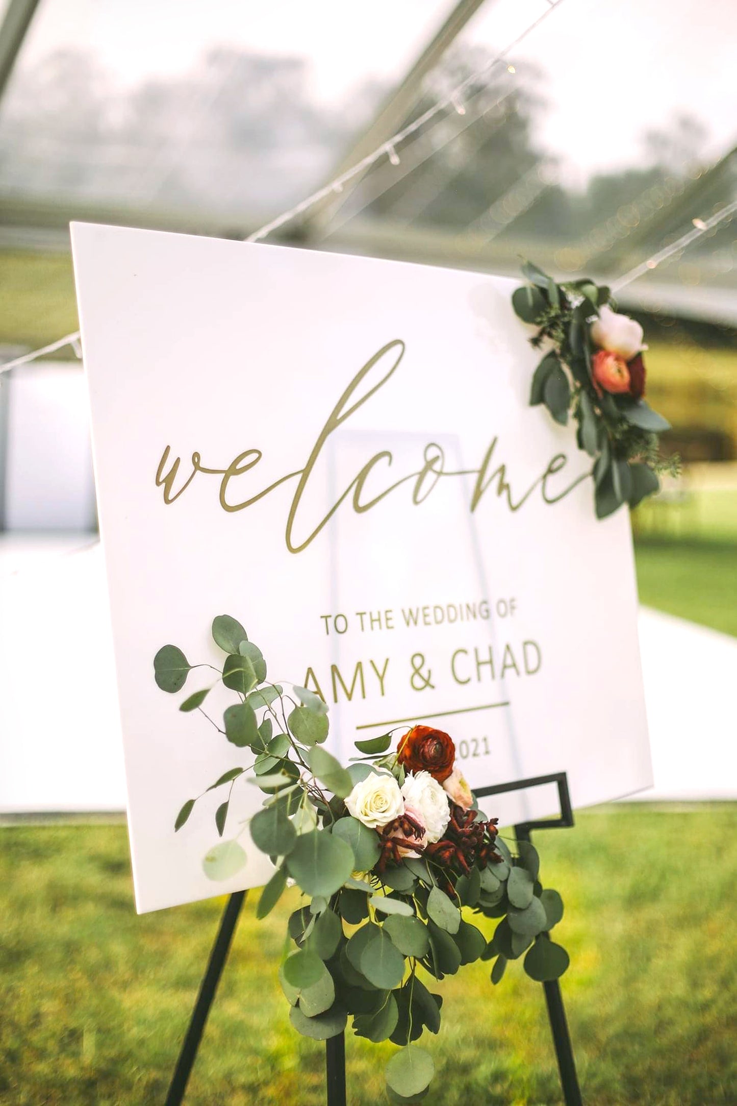 Wedding Welcome Sign White & Gold